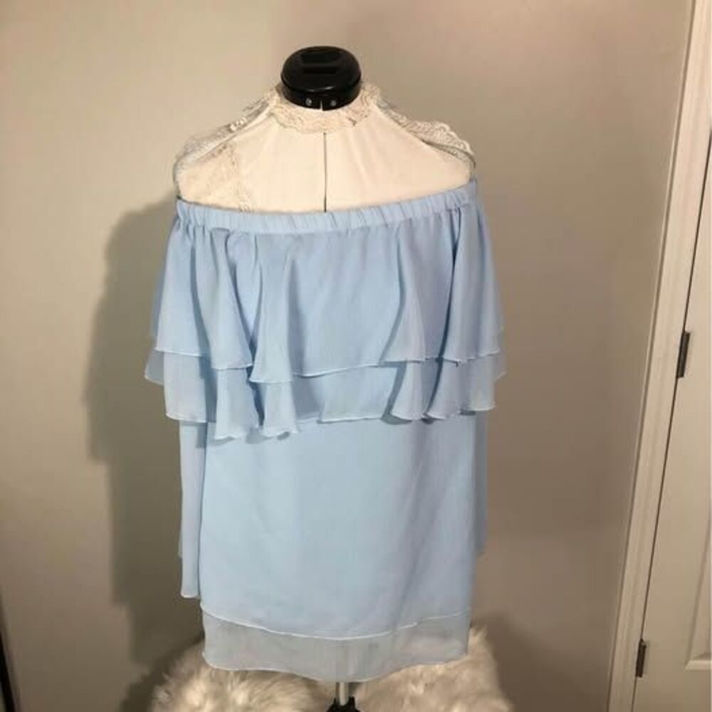 Blouse Size 12 Roman’s Sleeveless Light Blue Off Shoulder C5396